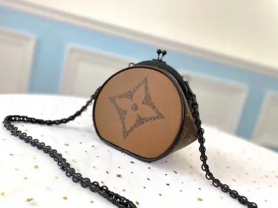 Cheap LOUIS VUITTON BOURSICOT BC 0521